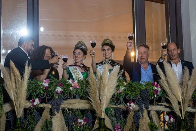 50375802637_b4cf4e7eac_c